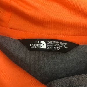 Women’s The North face hoodie